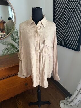 Blu Pepper oatmeal textured  button down shirt medium